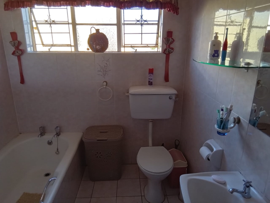 3 Bedroom Property for Sale in Thomas Gamble Eastern Cape